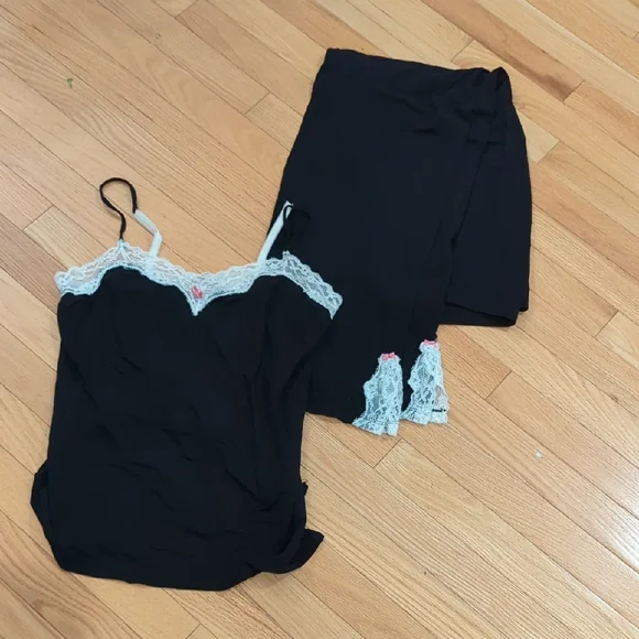 Victoria Secret size medium vintage pajamas - Picture 2 of 6